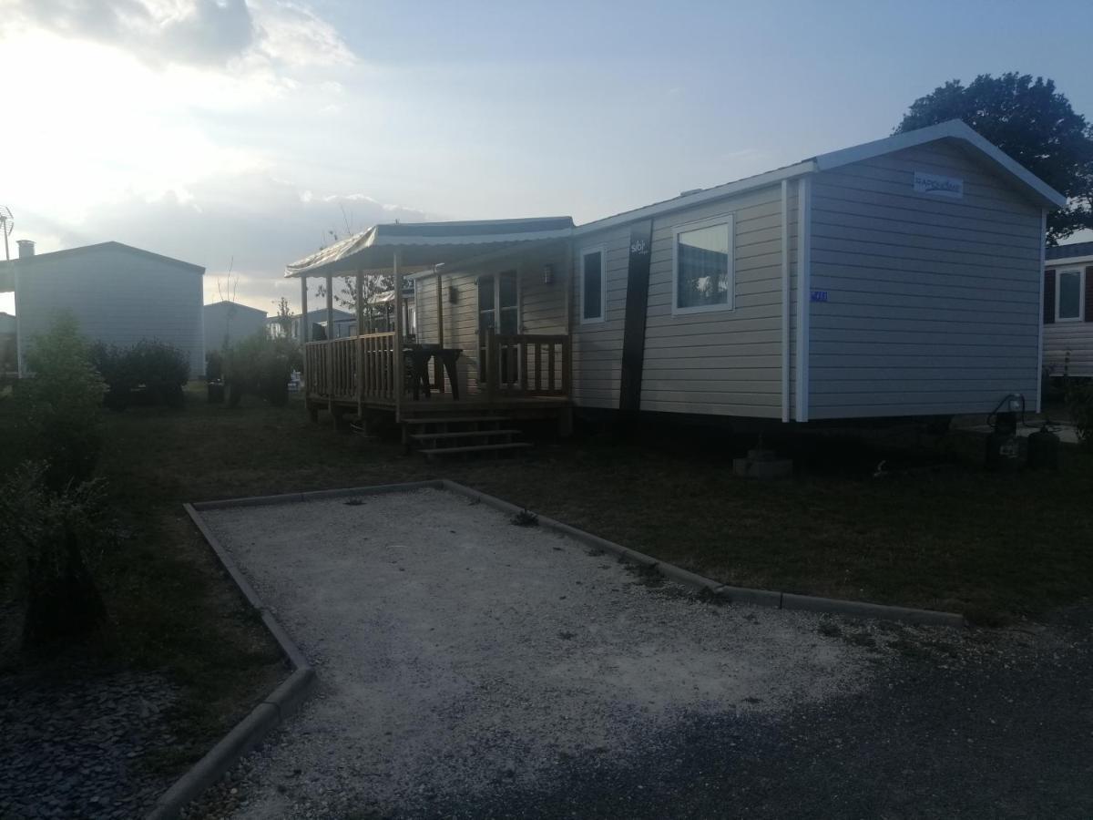 Mhvacances Louent Plusieurs Mobilhomes Dans Camping 4 Etoiles Proche Chateaux Et Zoo Beauval أونزاين المظهر الخارجي الصورة