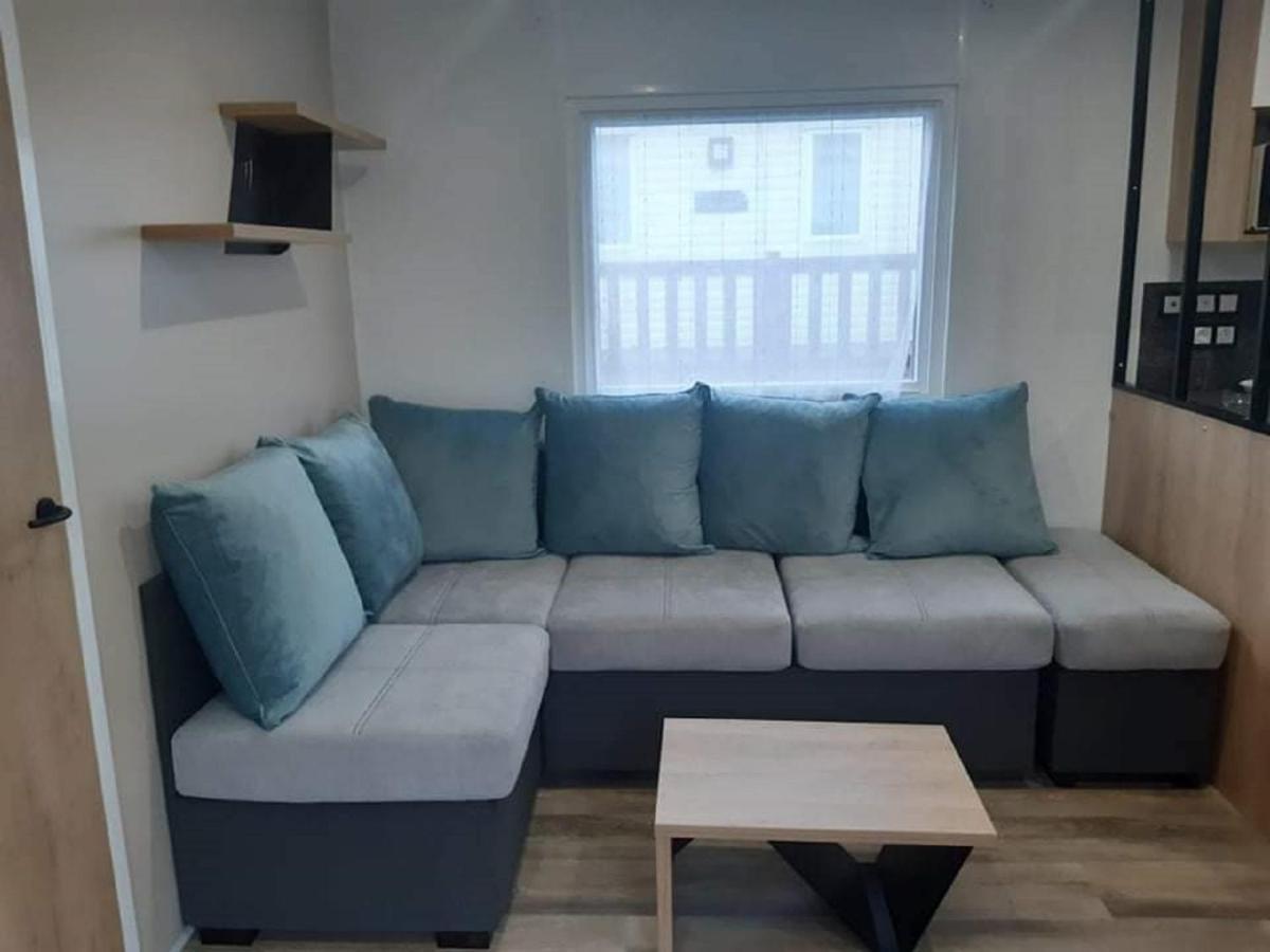 Mhvacances Louent Plusieurs Mobilhomes Dans Camping 4 Etoiles Proche Chateaux Et Zoo Beauval أونزاين المظهر الخارجي الصورة