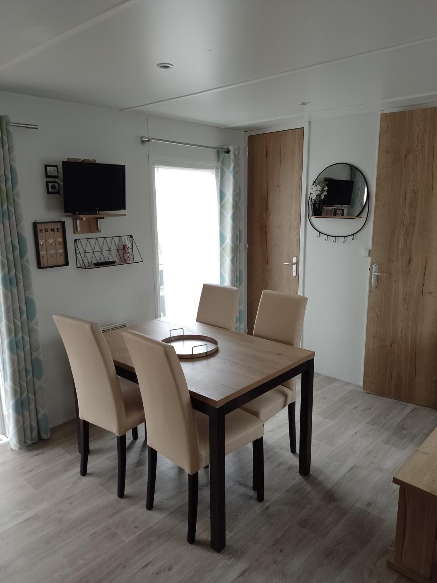 Mhvacances Louent Plusieurs Mobilhomes Dans Camping 4 Etoiles Proche Chateaux Et Zoo Beauval أونزاين المظهر الخارجي الصورة